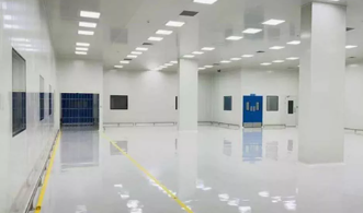 ¿Cómo afecta la clasificación de la sala limpia la calidad del producto?